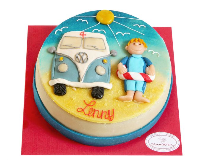 Bulli-Strand-Torte mit Sommermotiv