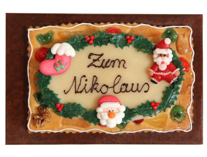 Gebäckplatte mit Textoval und Ilexdekor