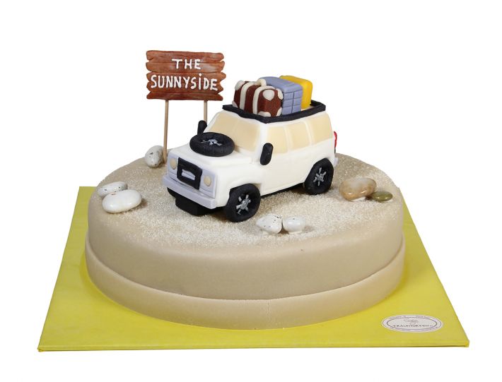 Torte mit Geländewagen in 3D-Optik, Offroad-Reifen und markanter Fahrzeugform
