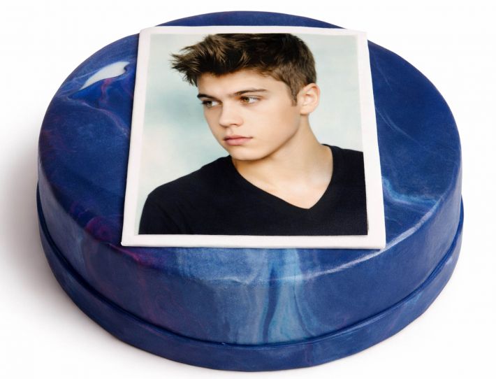 Fototorte rund mit eigenem Bild als essbarer Fotodruck