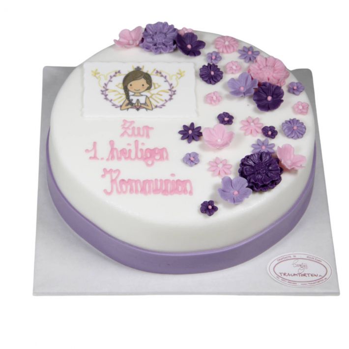 Violette Kommunionstorte mit festlichem Blütendekor