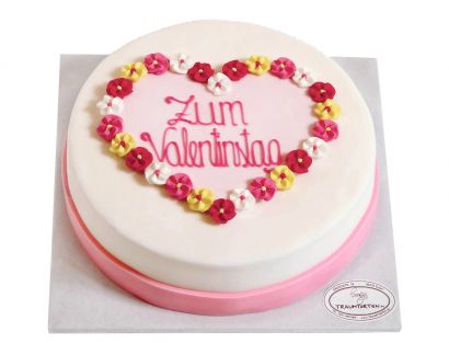 Dekorative Herztorte zum Valentinstag