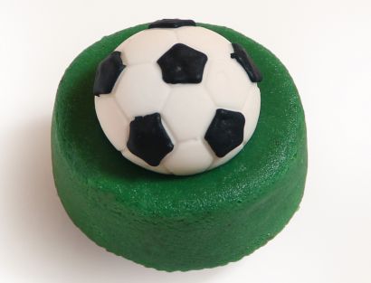 Mini-Törtchen mit Fußball